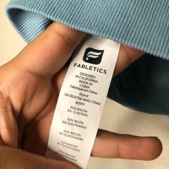 Fabletics Womens Sports Bra Size M Sleeveless Activewear Workout Pullover Blue - Picture 4 of 5